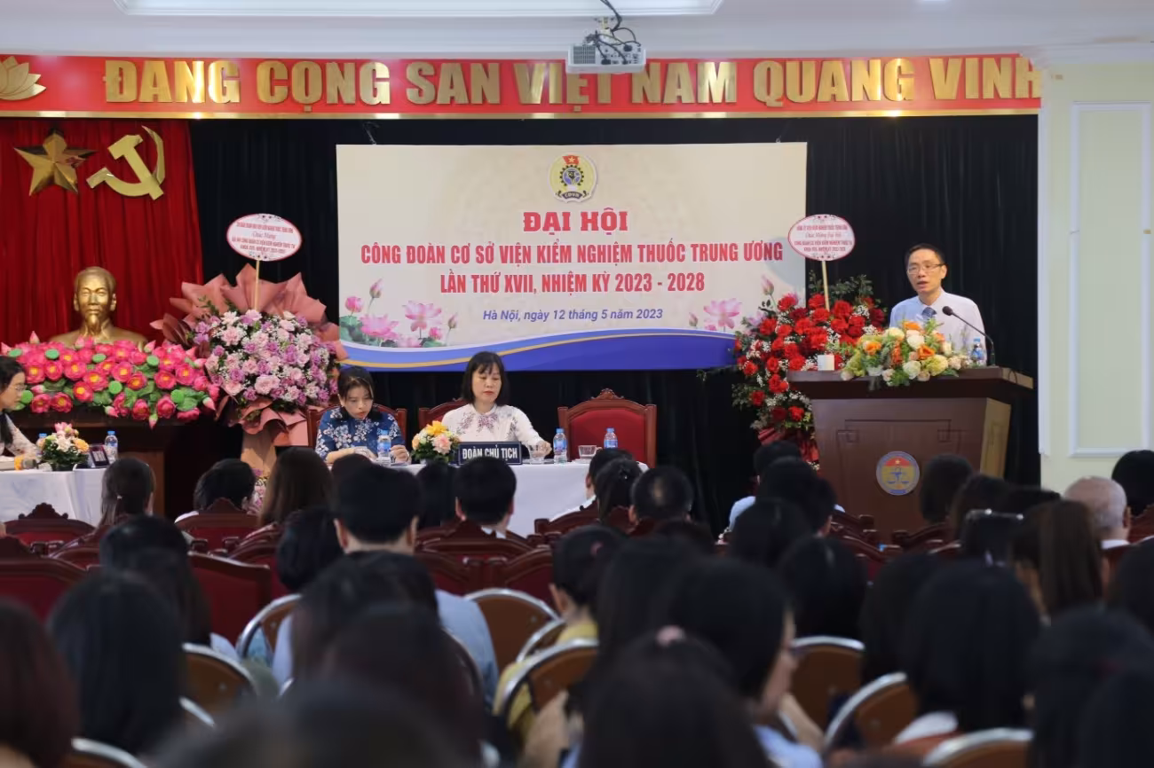 Kiểm nghiệm và giám sát chất lượng thuốc